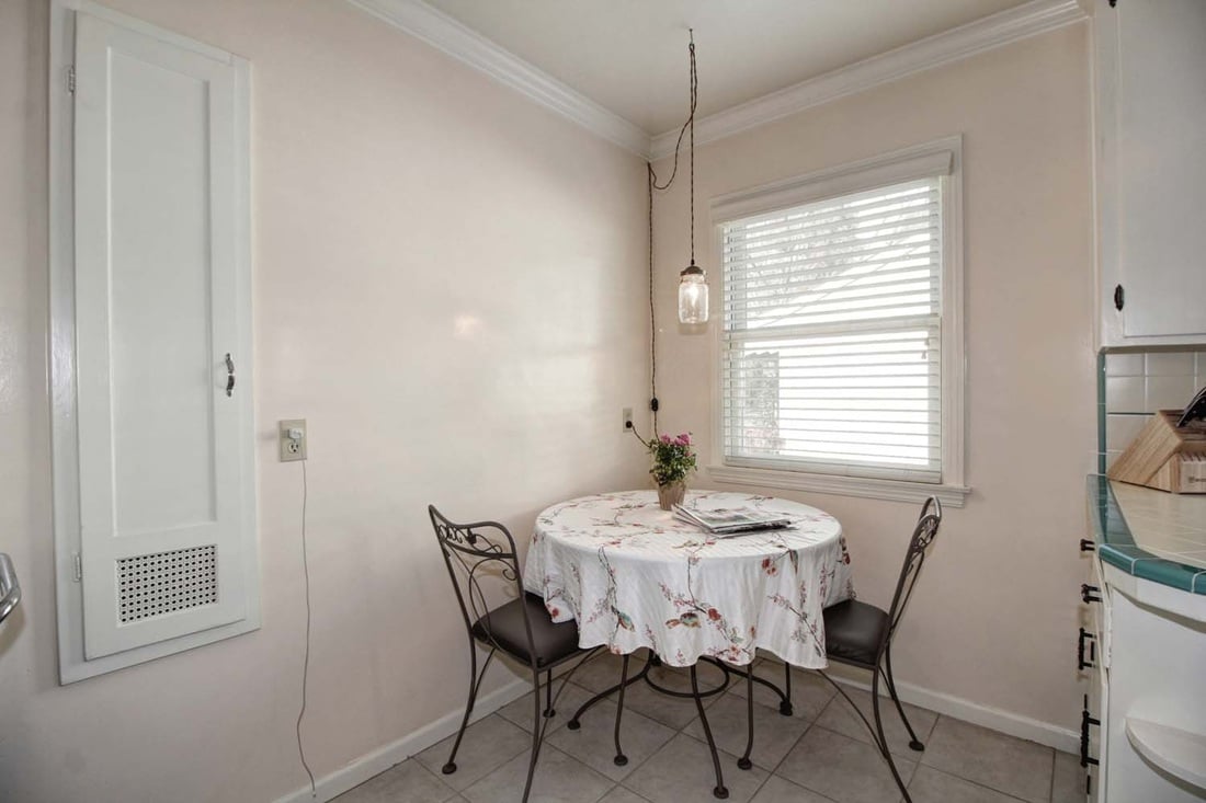 Just Listed! Beautiful East Sacramento Charmer in Great Location!