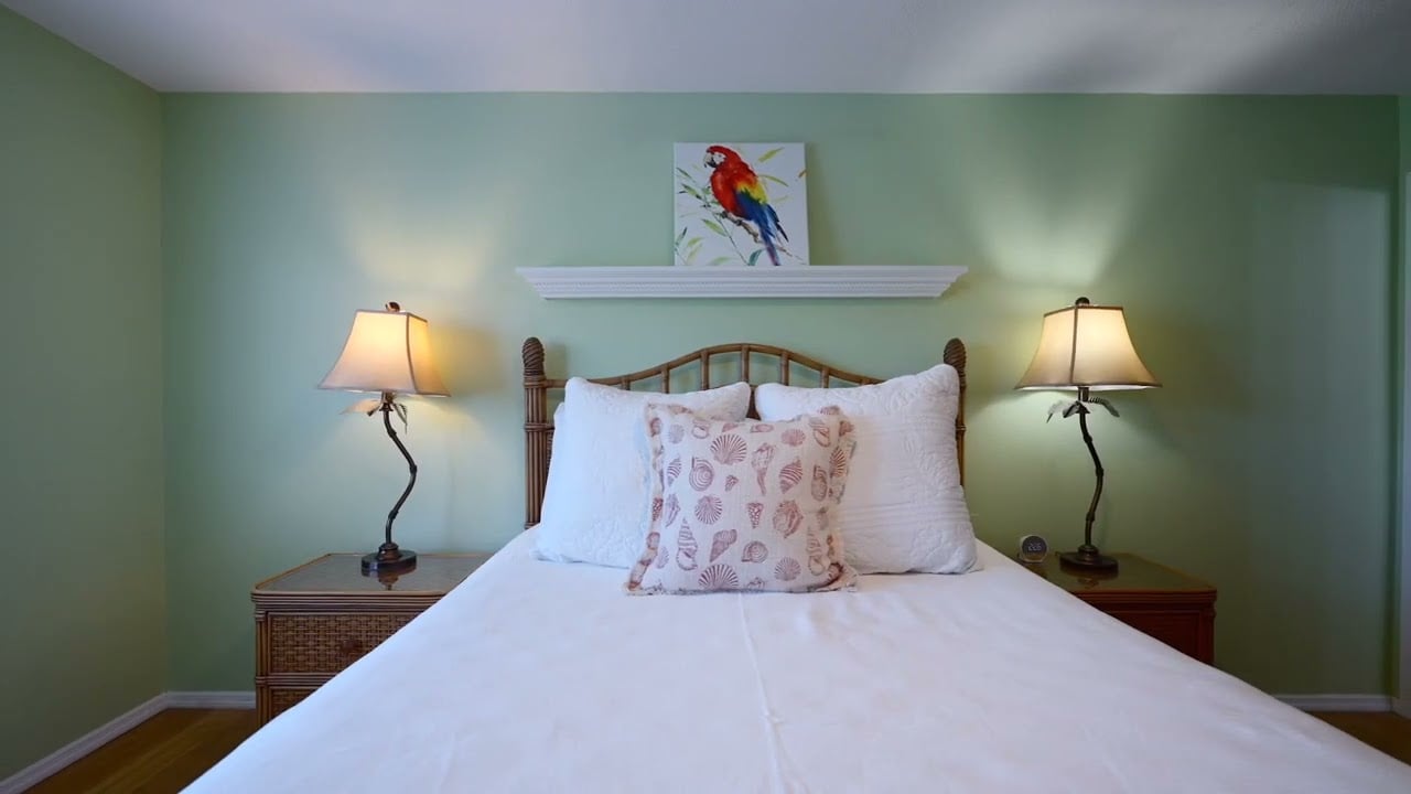 5600 Beach Way Dr, Siesta Key, FL-Unbranded