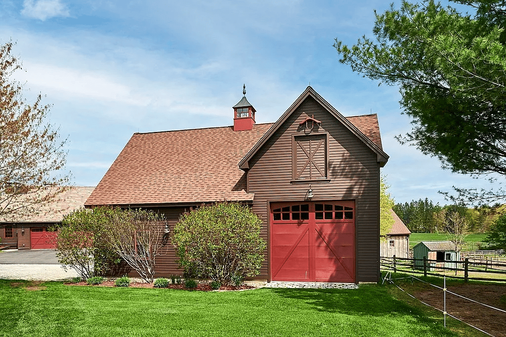 257 Leyden Rd