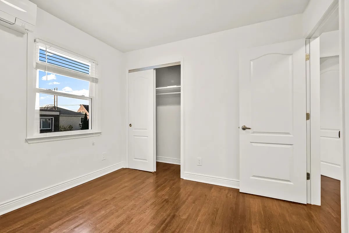 95-19 160th Ave #2FAM