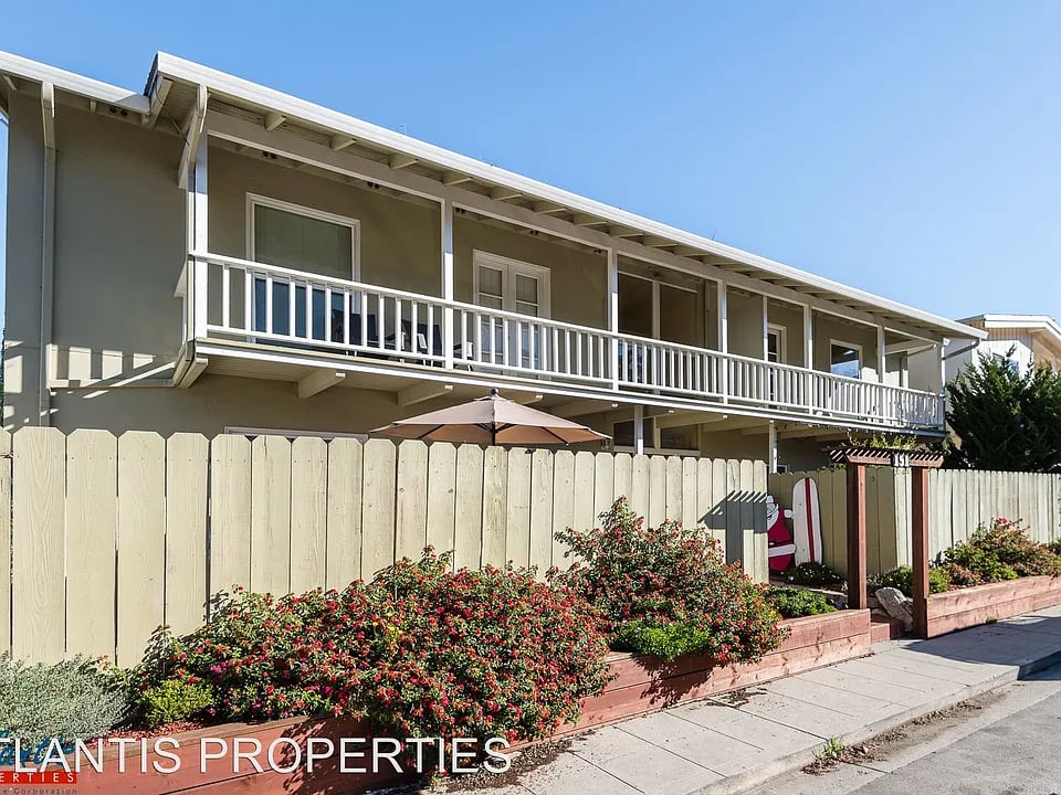 151 Stephen Rd