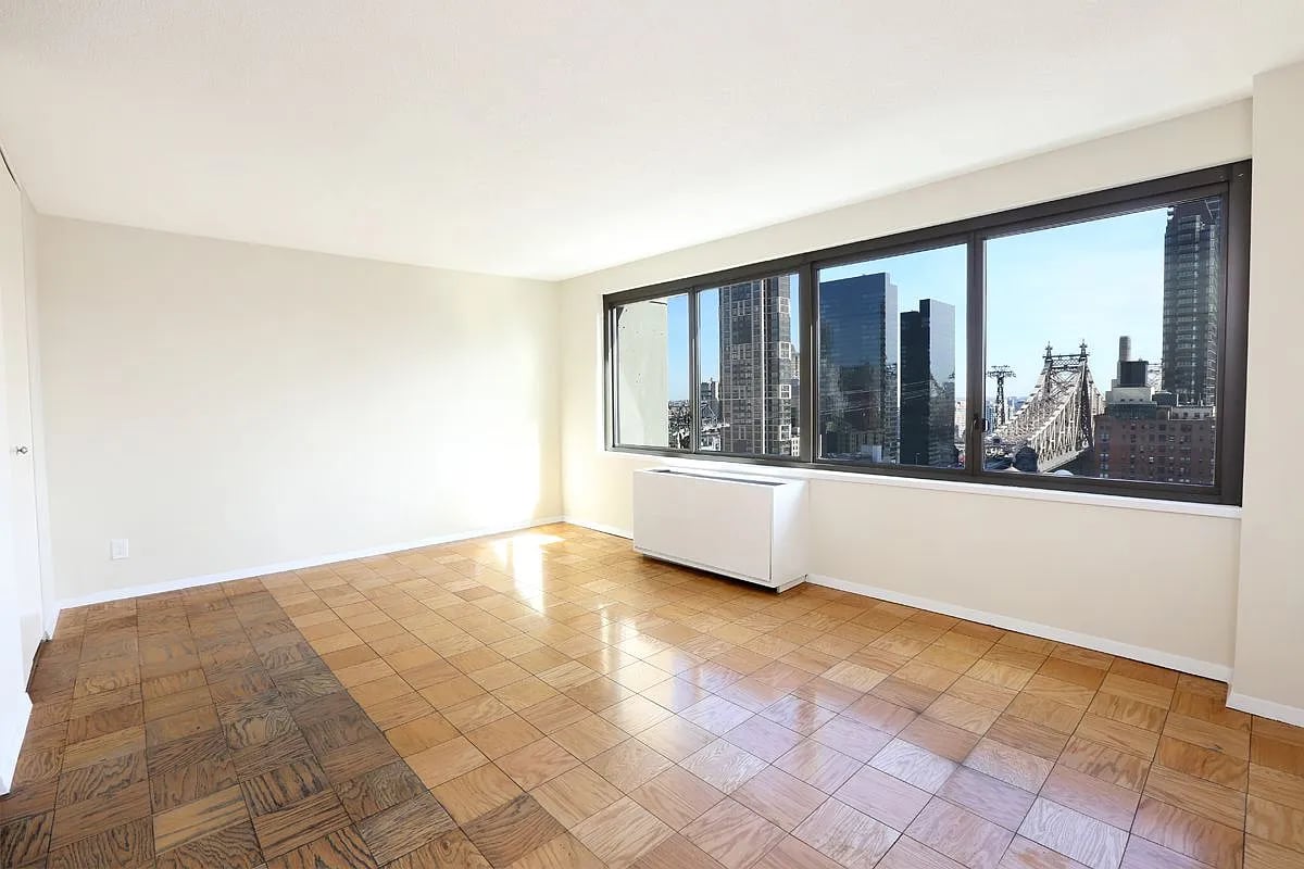 300 East 59th St, #1801