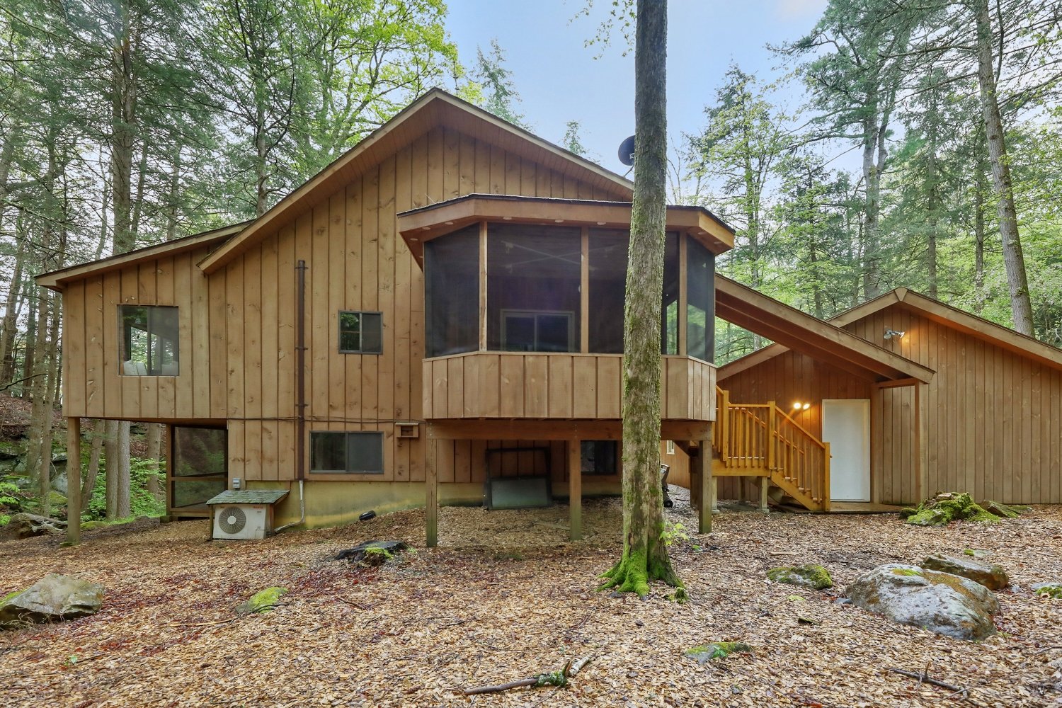 308 Hidden Ln