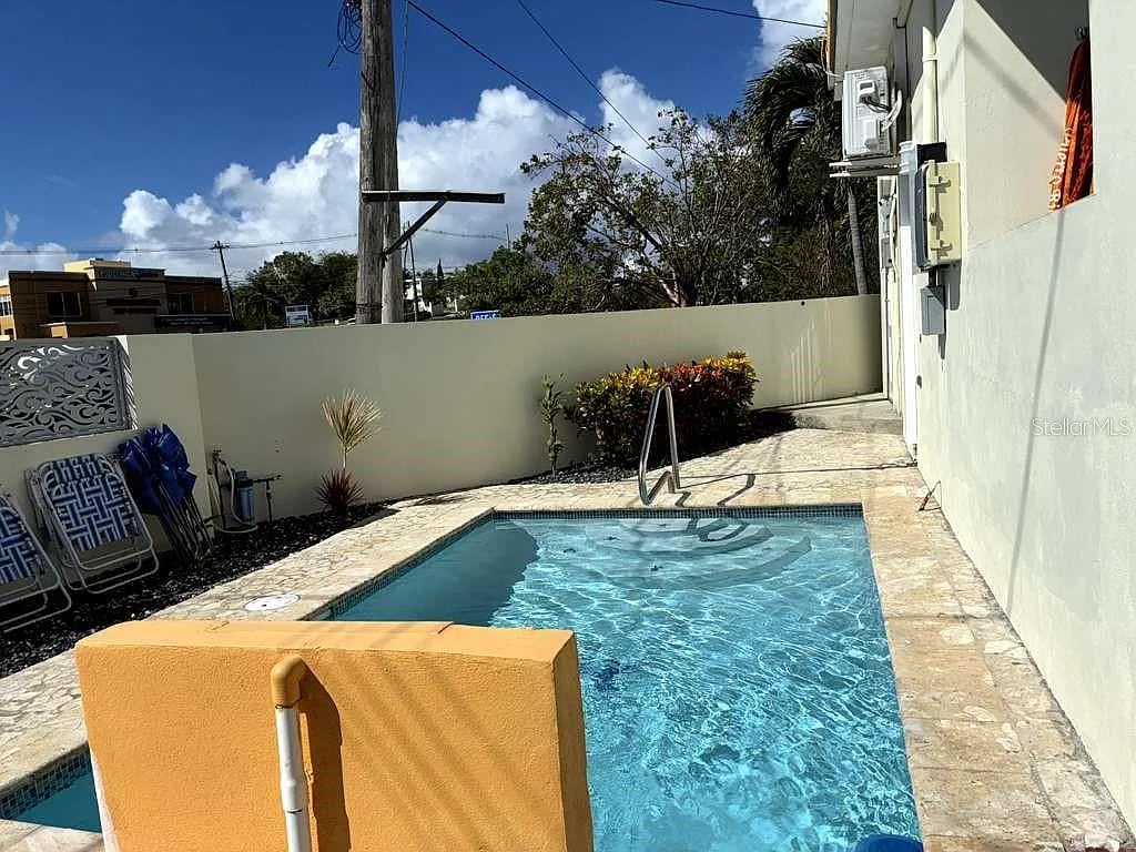 Car 2 K101 CAR 2 K101