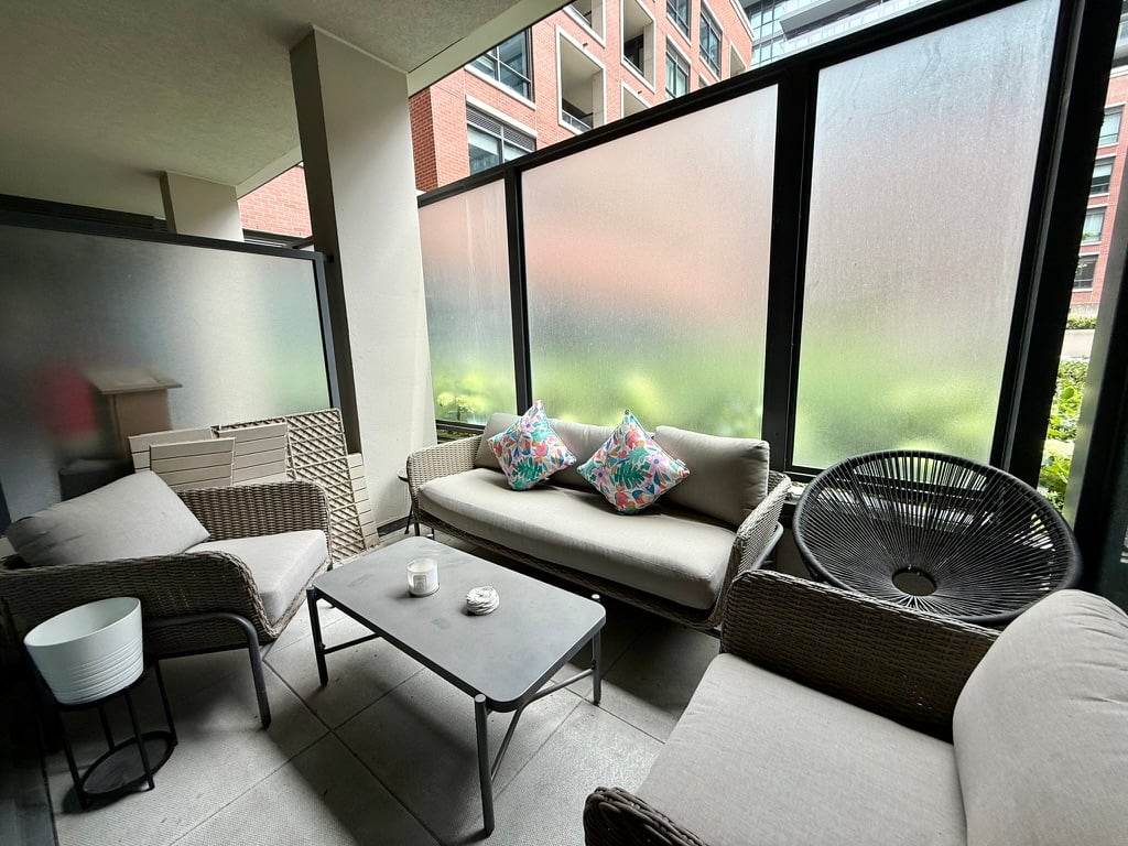 33 Frederick Todd Way 217, Toronto C11 Unit: 217