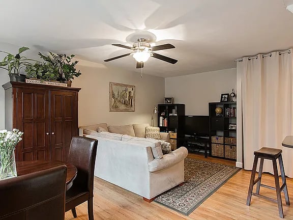 270 Columbia Street 56G