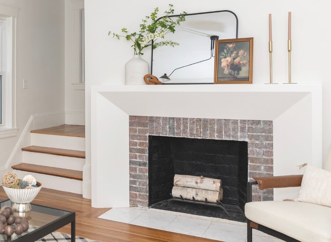 THIS ROOM DOESN’T JUST LOOK GOOD — IT WORKS HARD.