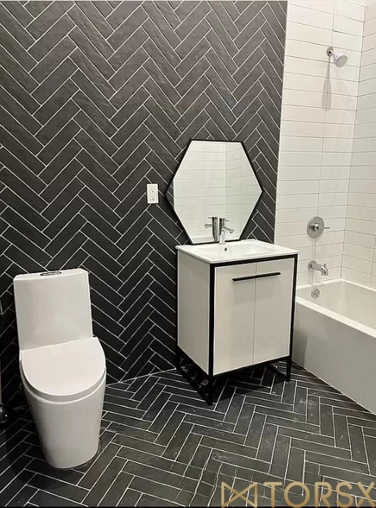 1068 Putnam Avenue #3A