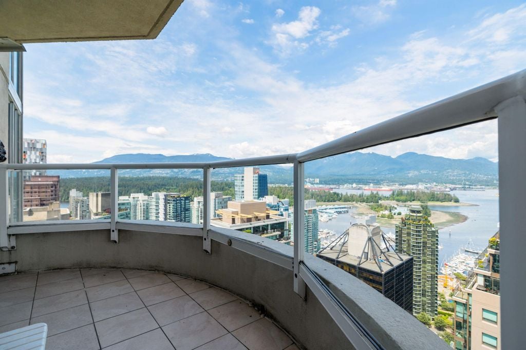 717 Jervis St, #3001
