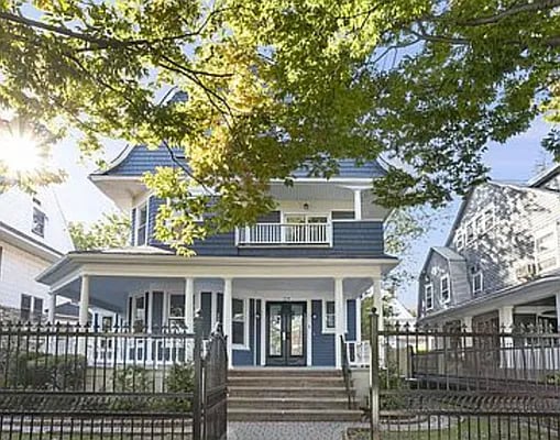 334 East 17th Street