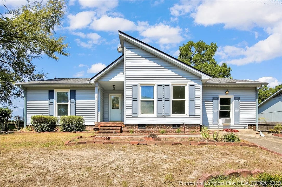1342 Kienast Dr
