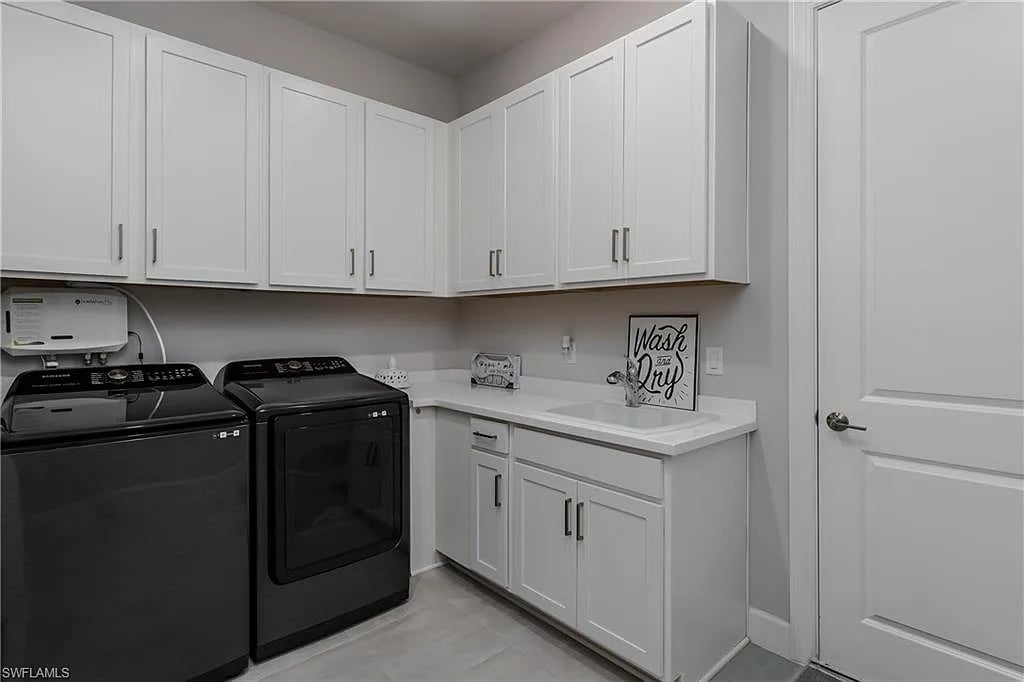 11935 Collegio Dr