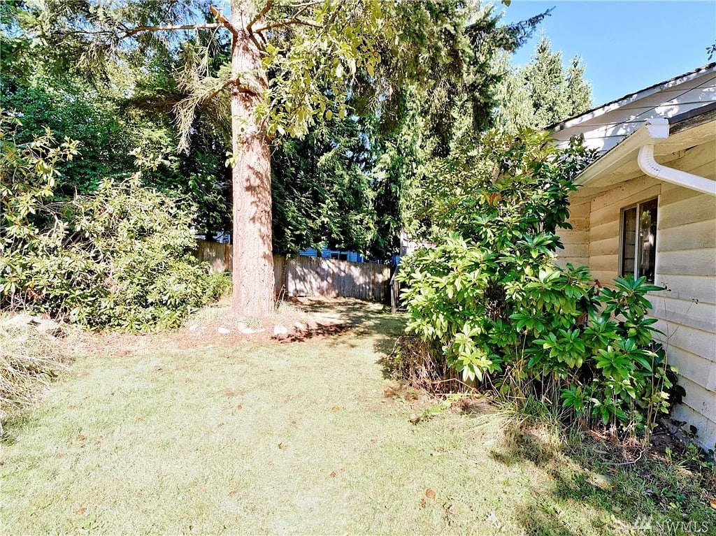 4909 216th Pl SW
