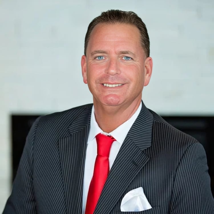 Marc Lee Coral Clive, IA Real Estate Agent Headshot