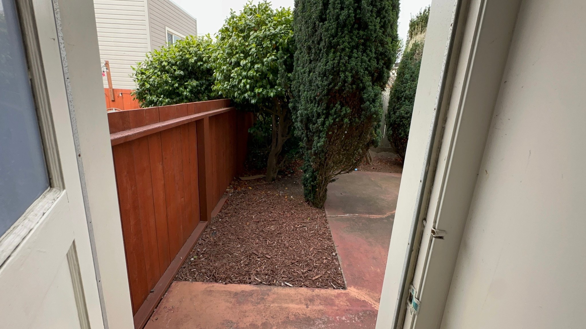 2483 37th Avenue · Photo 38