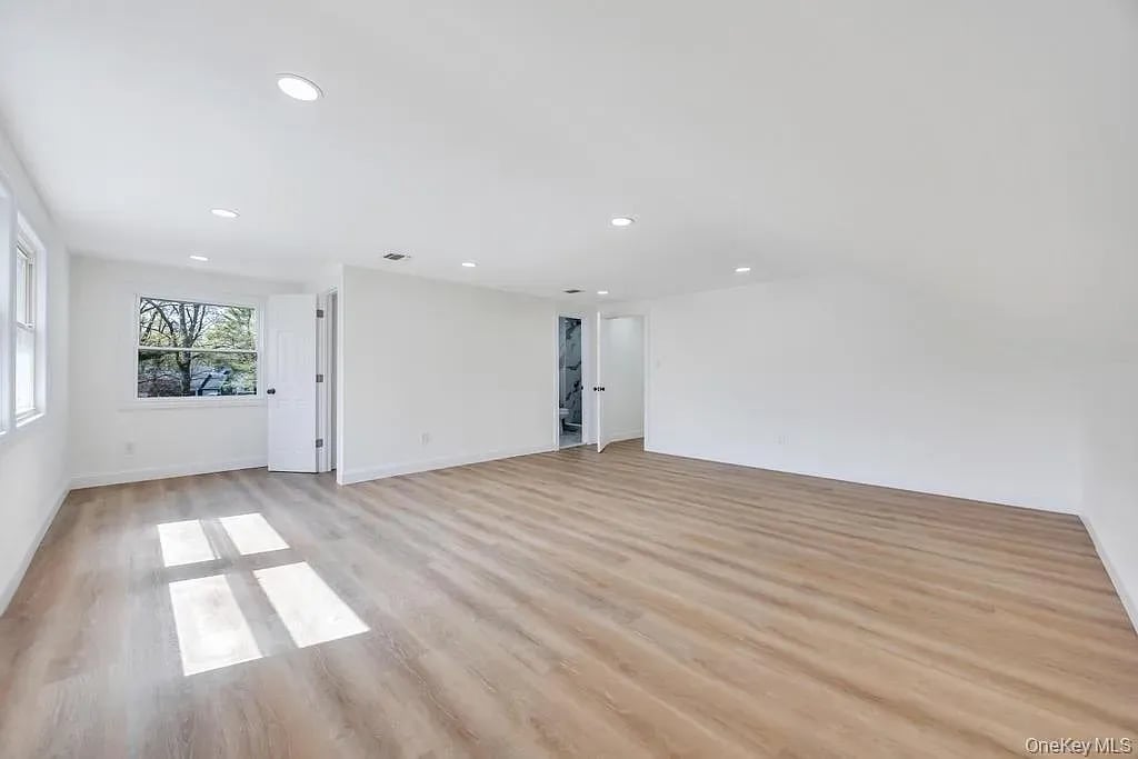 8 Grand Canyon Ln