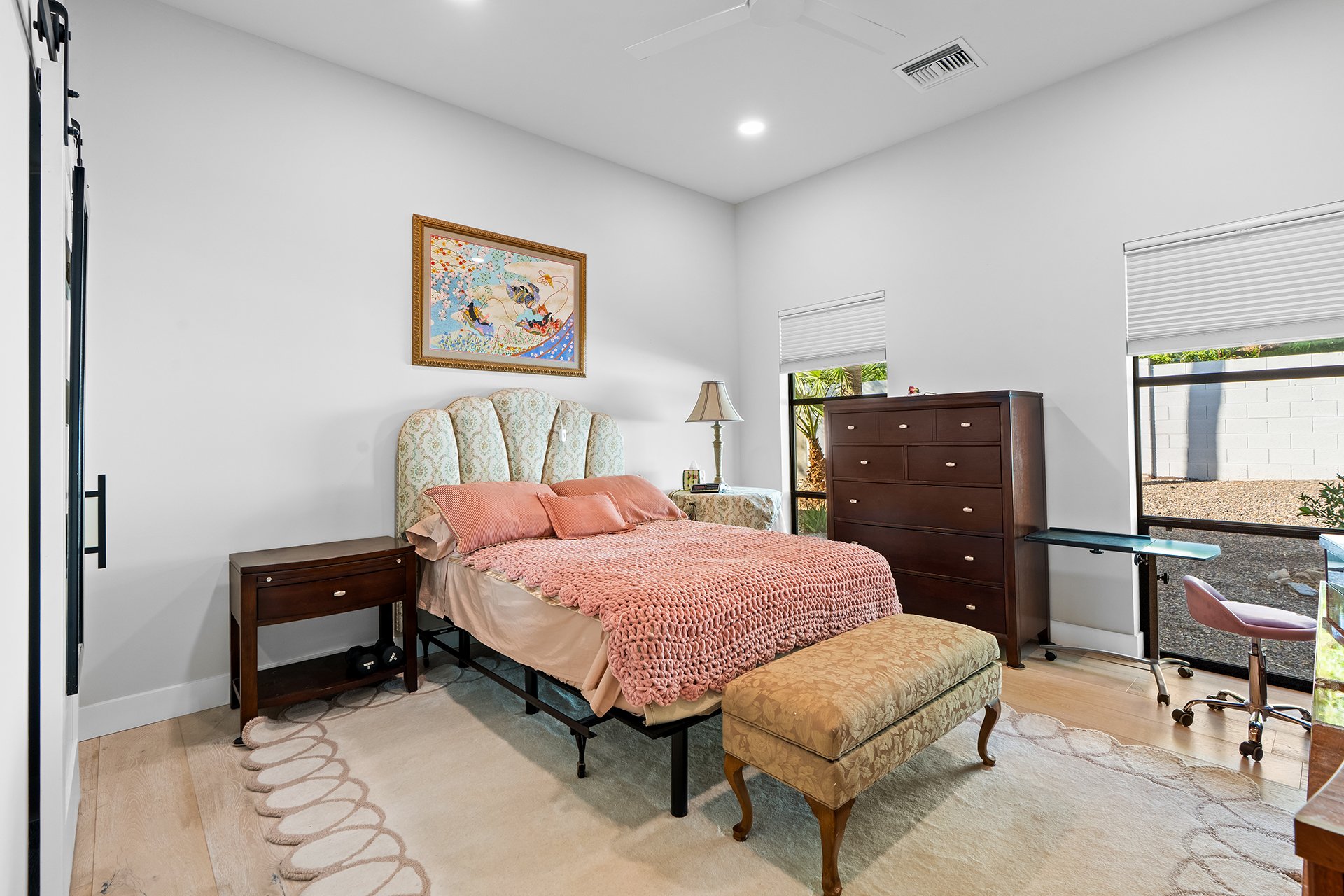 3842 E SAN MIGUEL Avenue, Paradise Valley