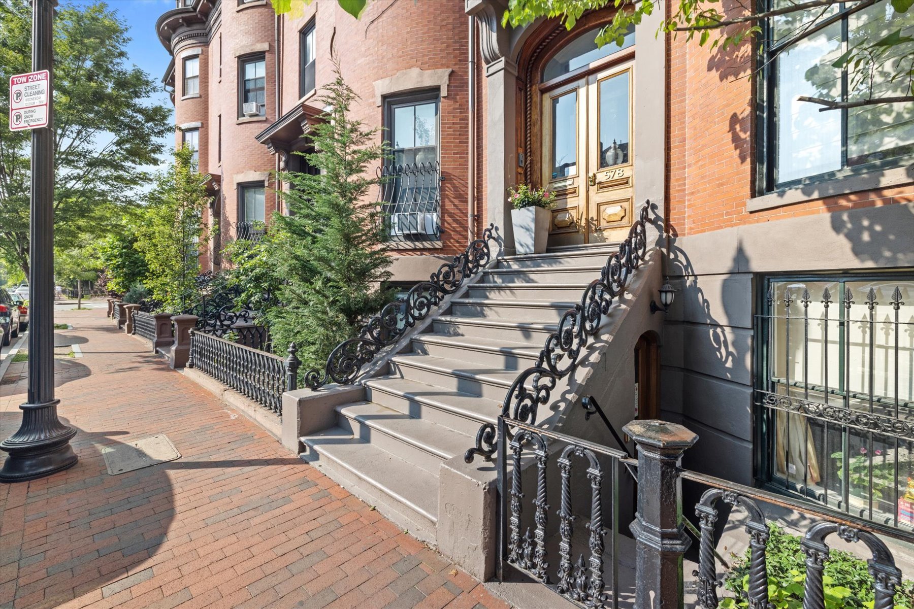 578 Massachusetts Ave Unit 3