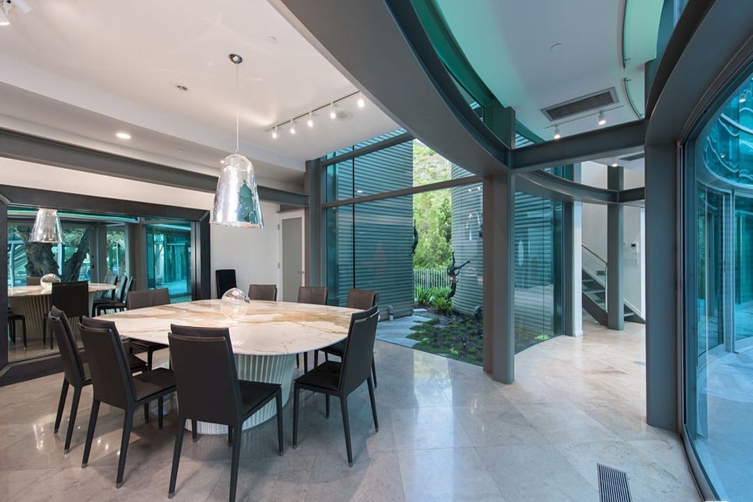 Estate Opulent