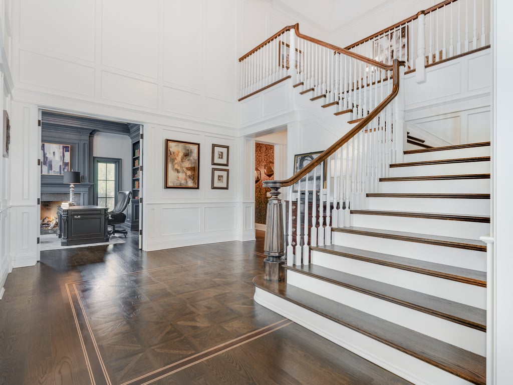 36W400 Hunters Gate Road