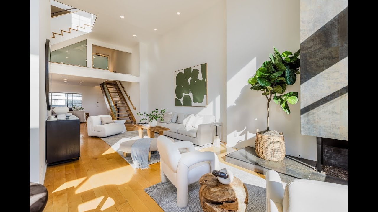 1133 N Clark St Penthouse 303, West Hollywood