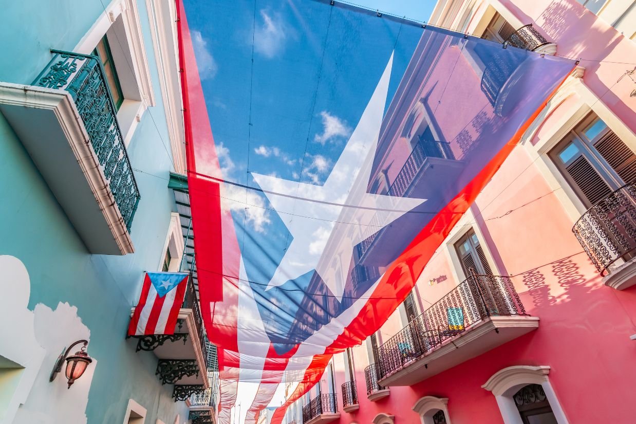 A Tax-Friendly Paradise: Why Orlando Retirees Should Consider Moving to Puerto Rico