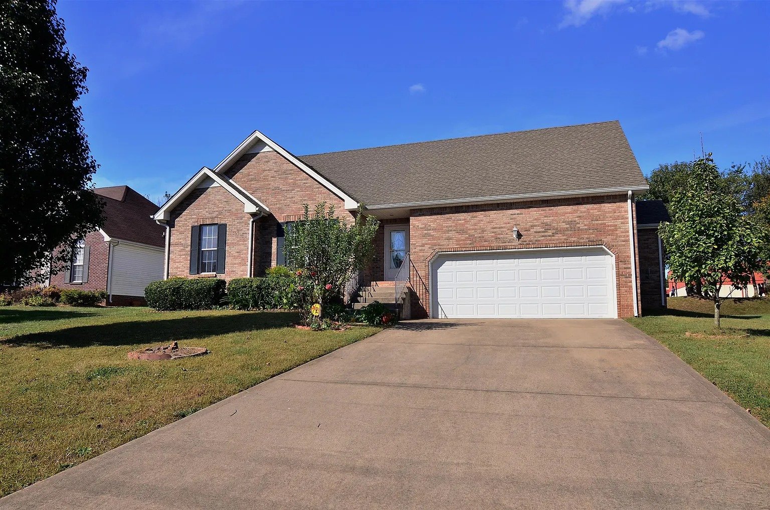 3419 Poplar Hl