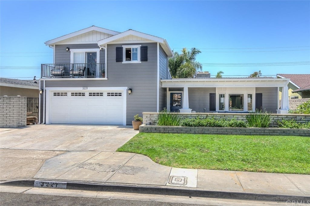 3221 Nebraska Pl