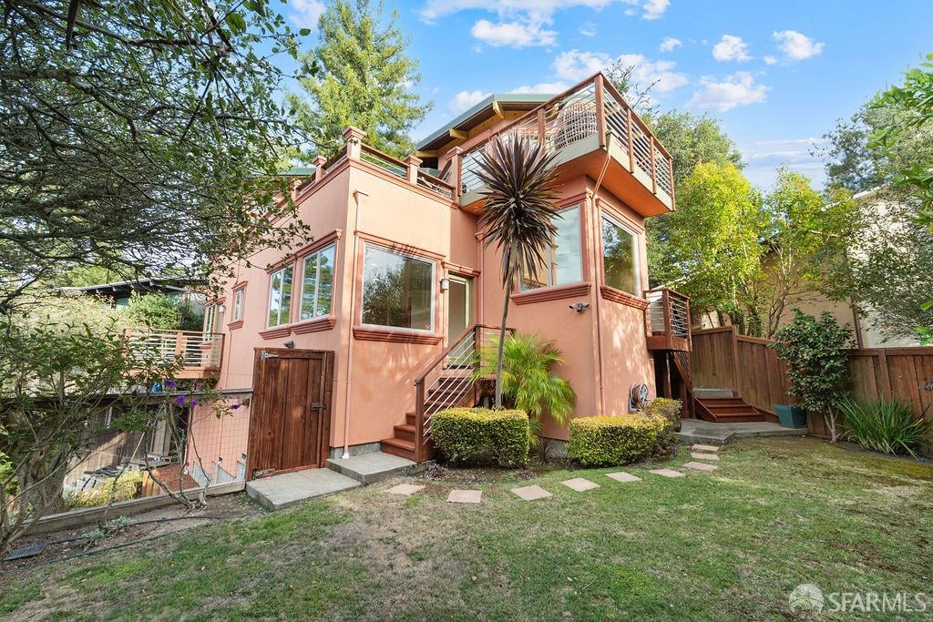 8727 Skyline Boulevard