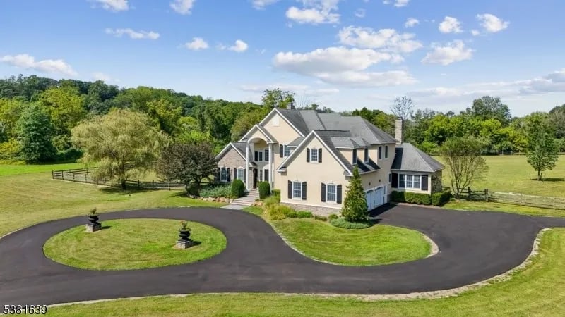 13 Sidney School Rd