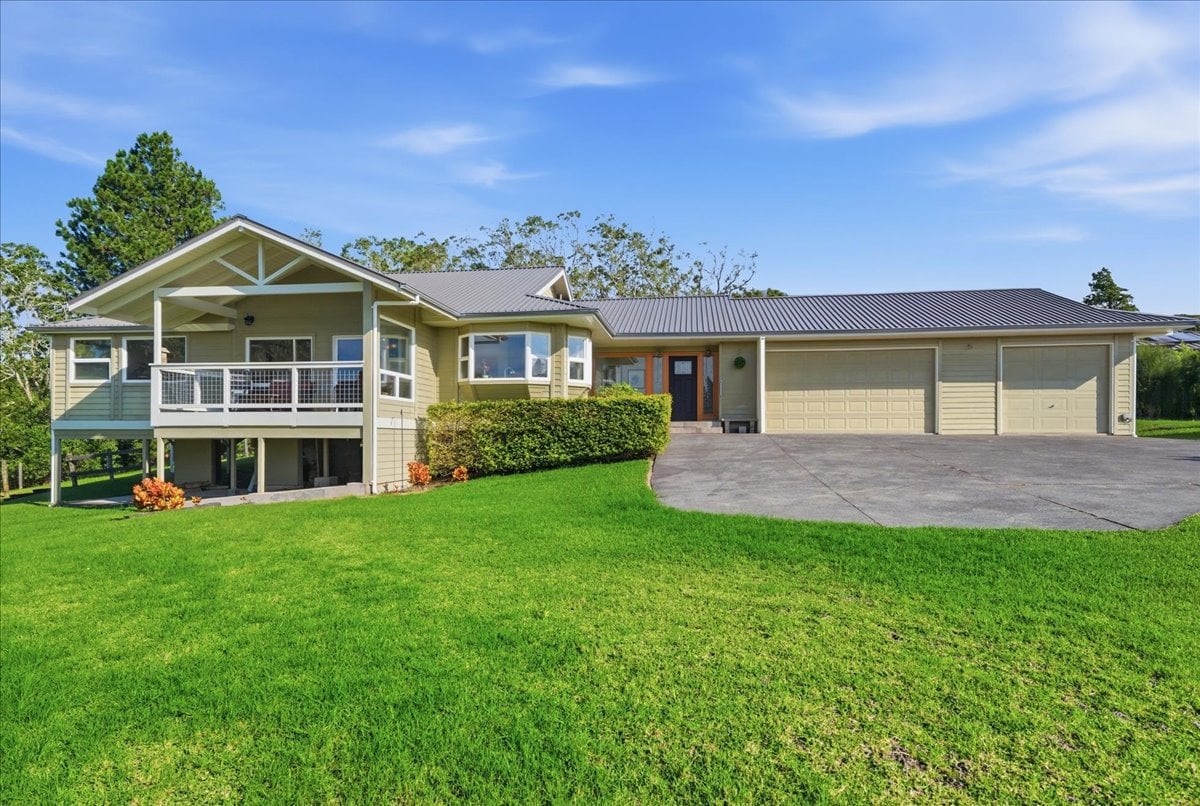 Mokuloa Custom Home