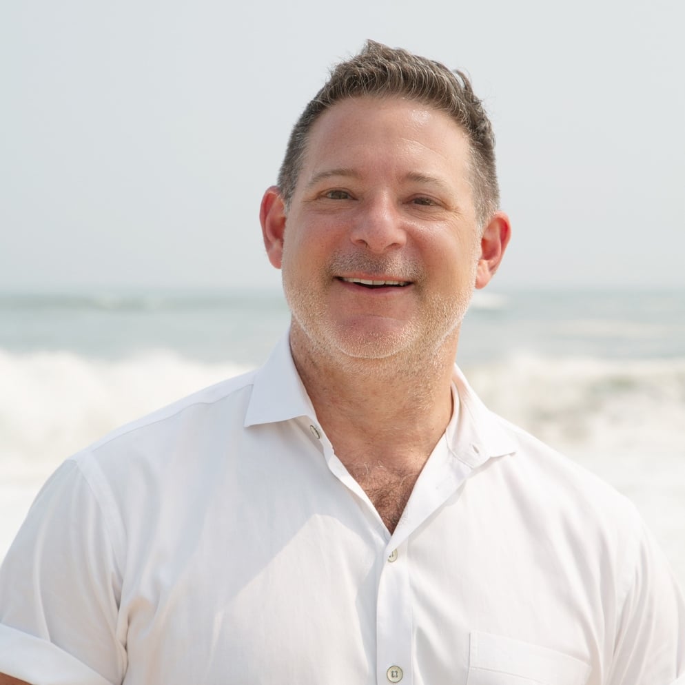 David Tenenbaum East Hampton, NY Real Estate Agent Headshot