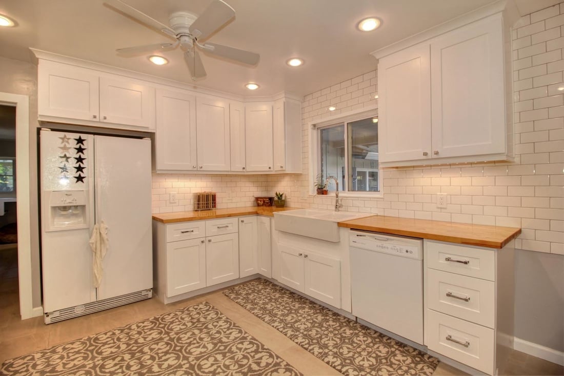 Just Listed! Updated Gorgeous South Land Park Beauty!