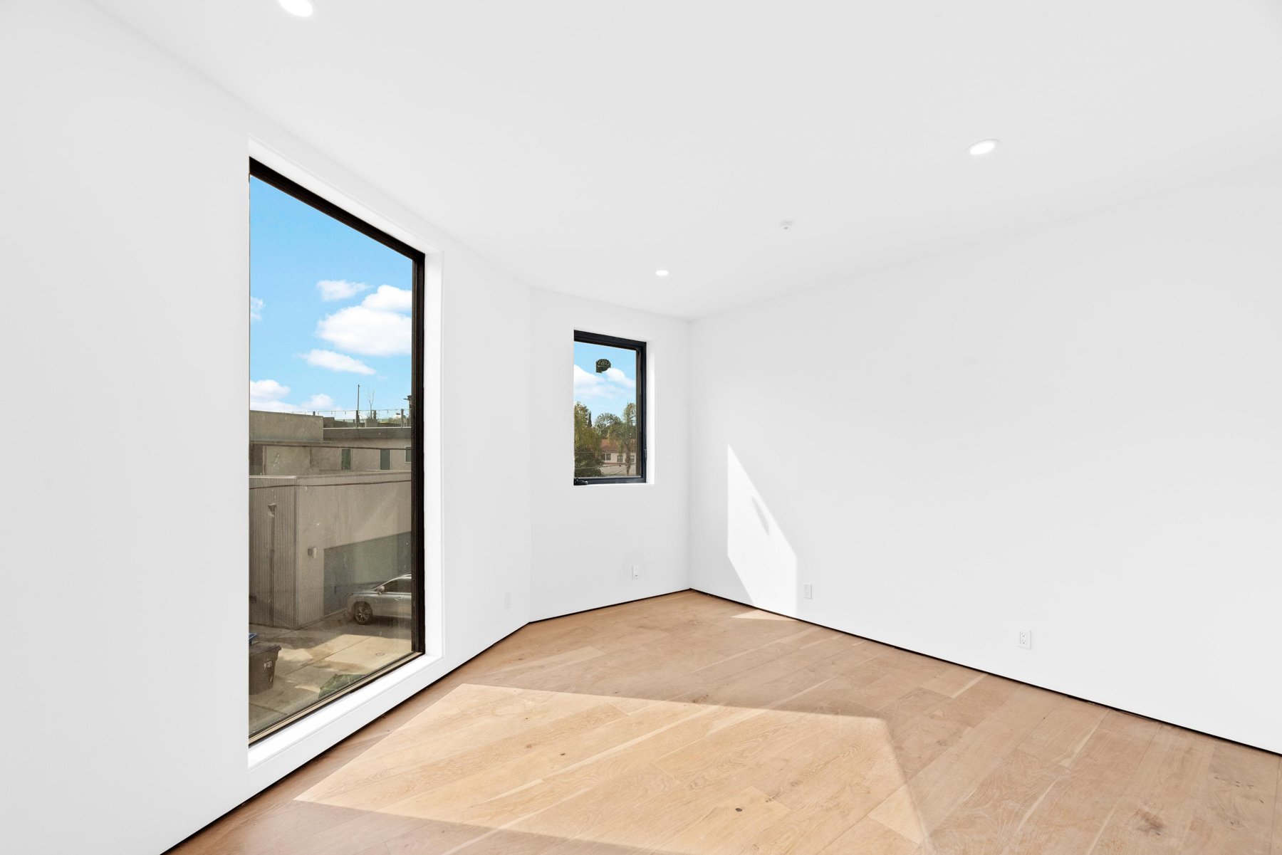 726 Howard St, Marina Del Rey