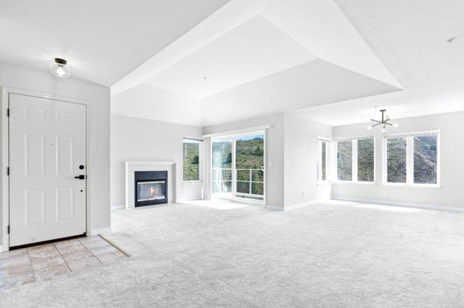 825 Mountain View Dr #1