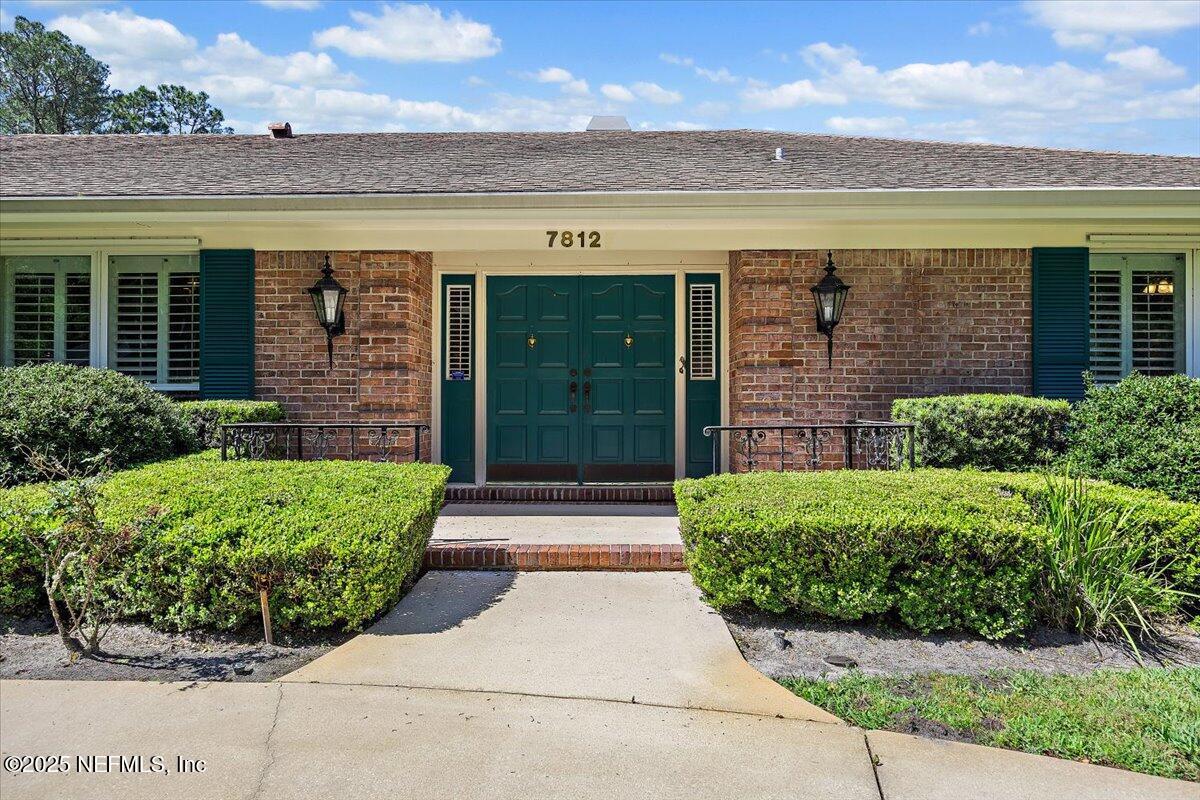 7812 Hunters Grove Rd