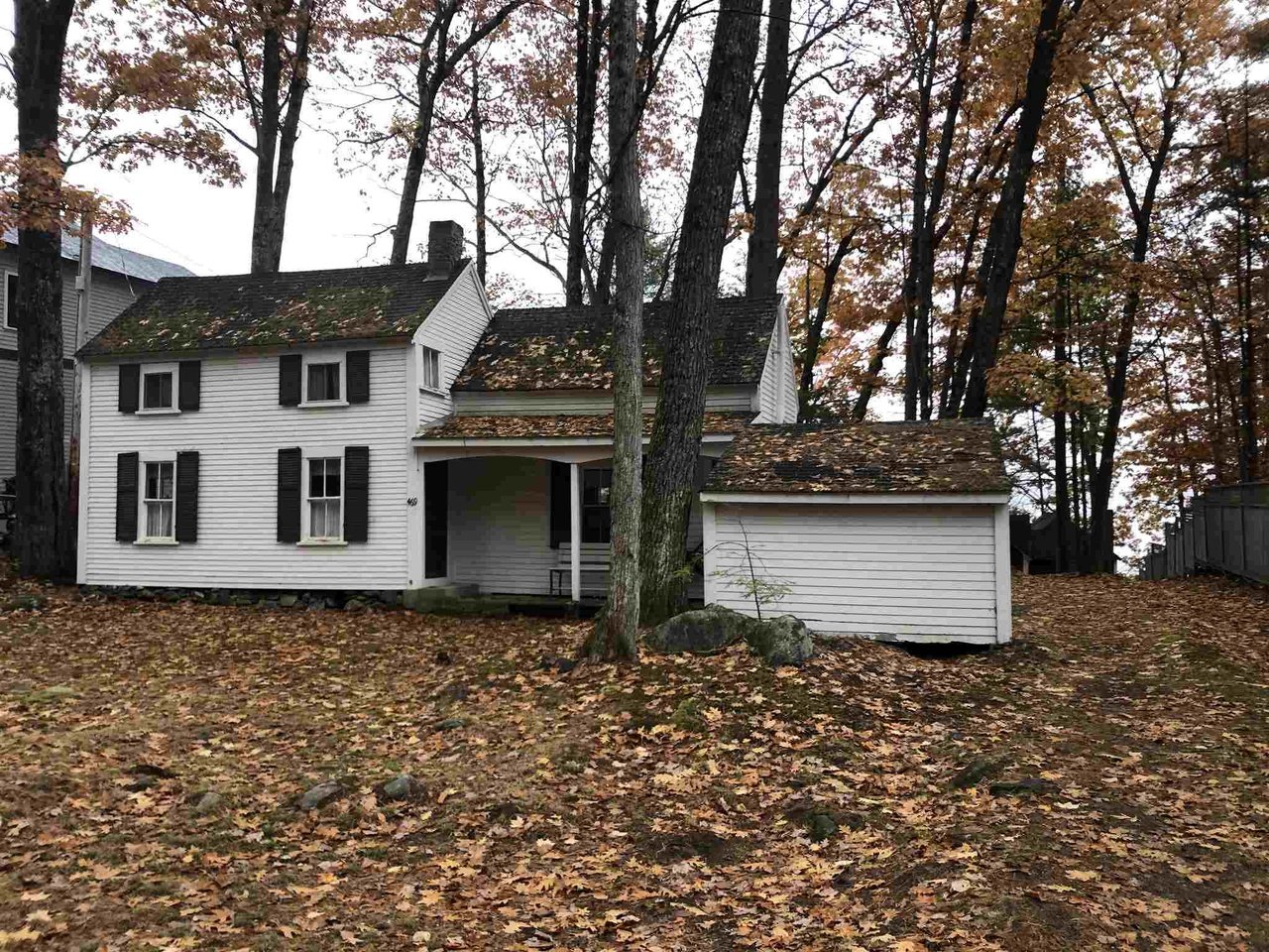 469 & 471 Waukewan Rd