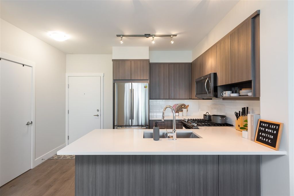 1306 5th Ave, #201