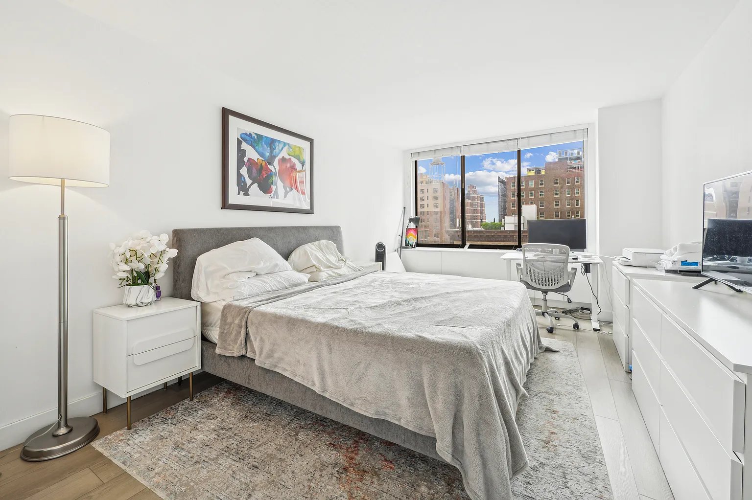 215 W 95th St APT 9J