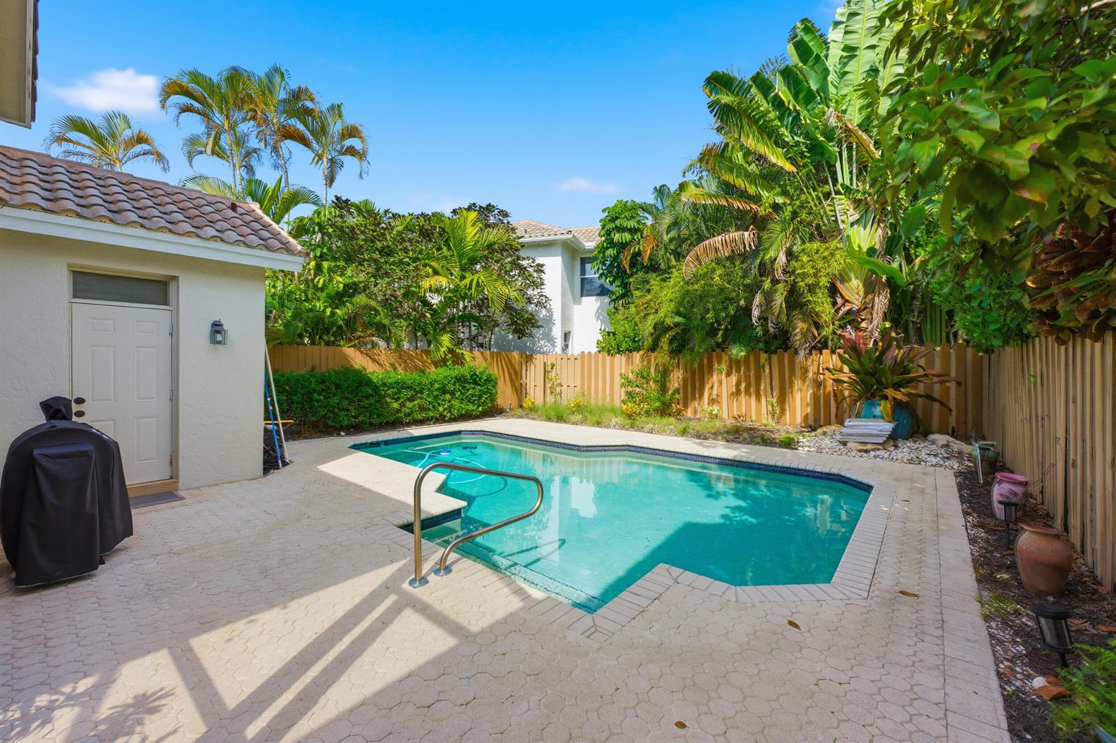 2495 NW 66th Dr