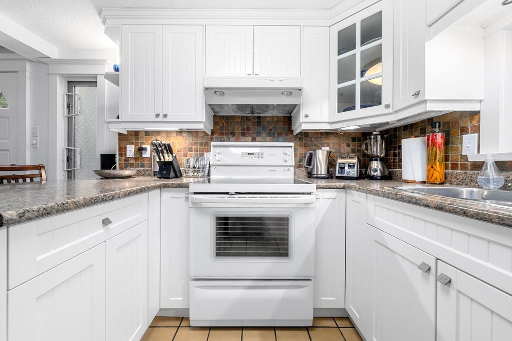 49 W 7th Ave, #3447