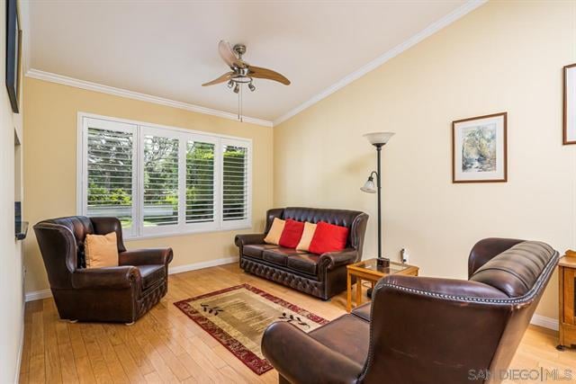 3724 Catamarca Dr