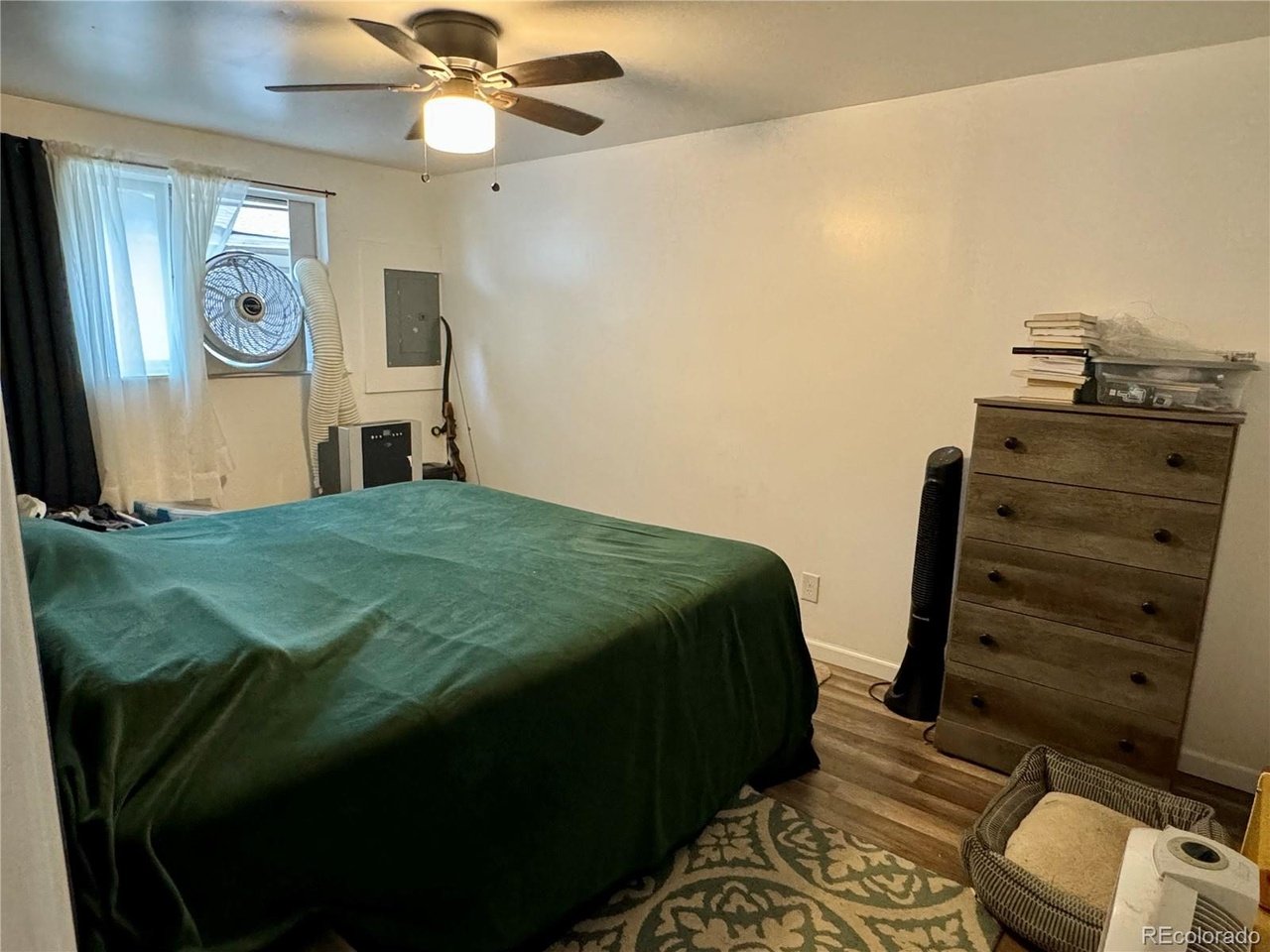 3220-3222 Butternut Dr