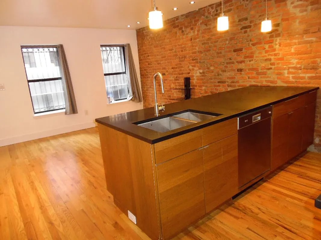 29 West 131st Street Unit: 1
