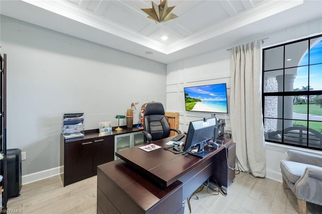 19009 Aqua Shore Dr