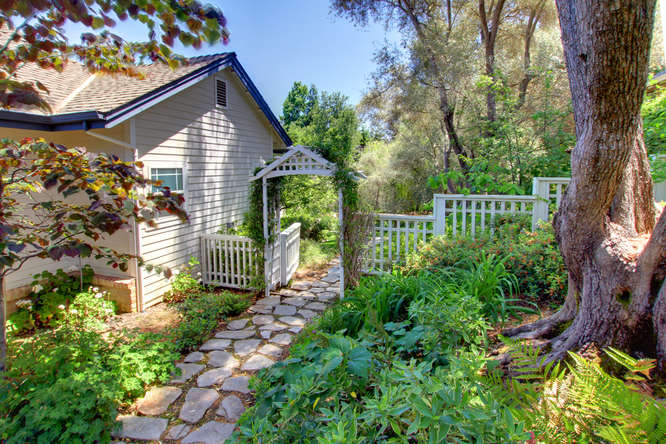 Sold! Absolutely Gorgeous Home in Fair Oaks!