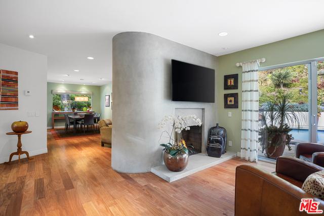 9477 Rembert Ln