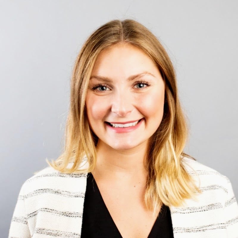 Molly Haggerty Austin TX, Real Estate Agent Headshot