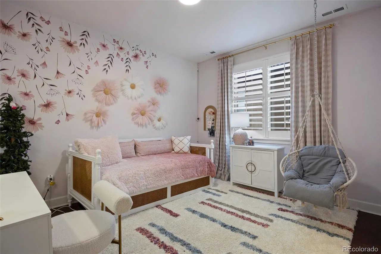 10601 Montecito Dr