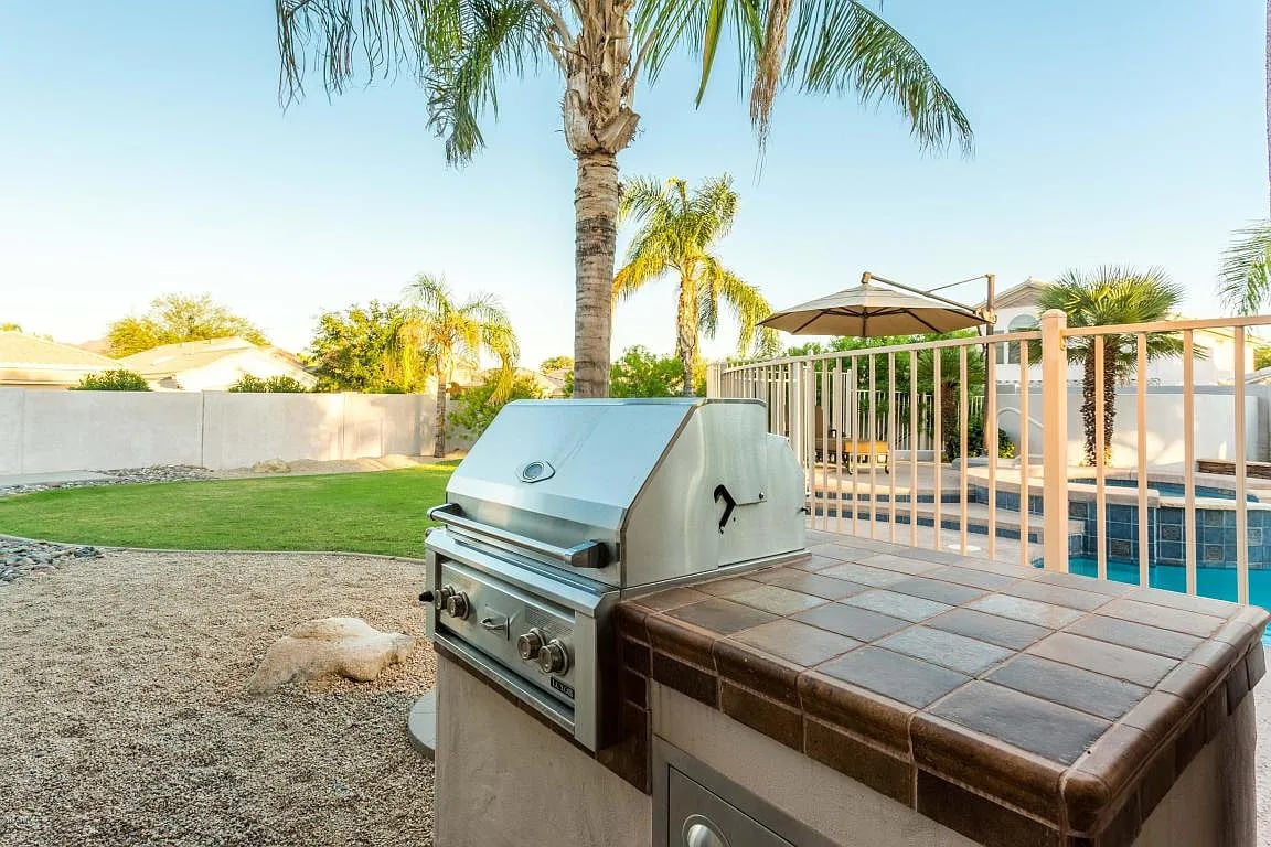 8177 E Rita Dr